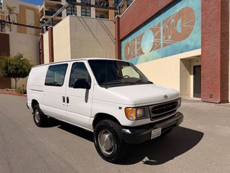 2001 Ford E-350