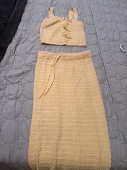 Cream Knit Two-Piece Maxi Skirt Set