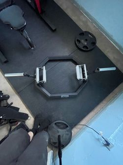 Titan Fitness EZ Load Hexbar