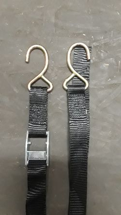 Adjustable tie down straps 7ft