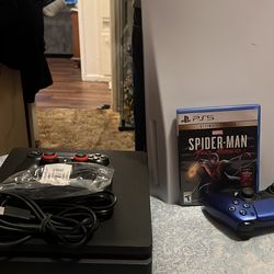 Ps5 disc and brand new ps4