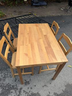 Ikea Hagernas
Table  with 4 chairs