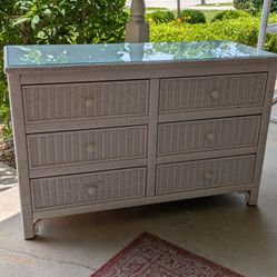 White, Solid Wood, Wicker Finish Set
