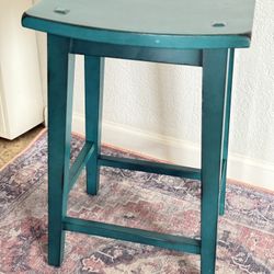 Pier One Table Top Stool Set In Tracy 