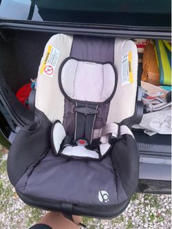 Silla bebé para carro