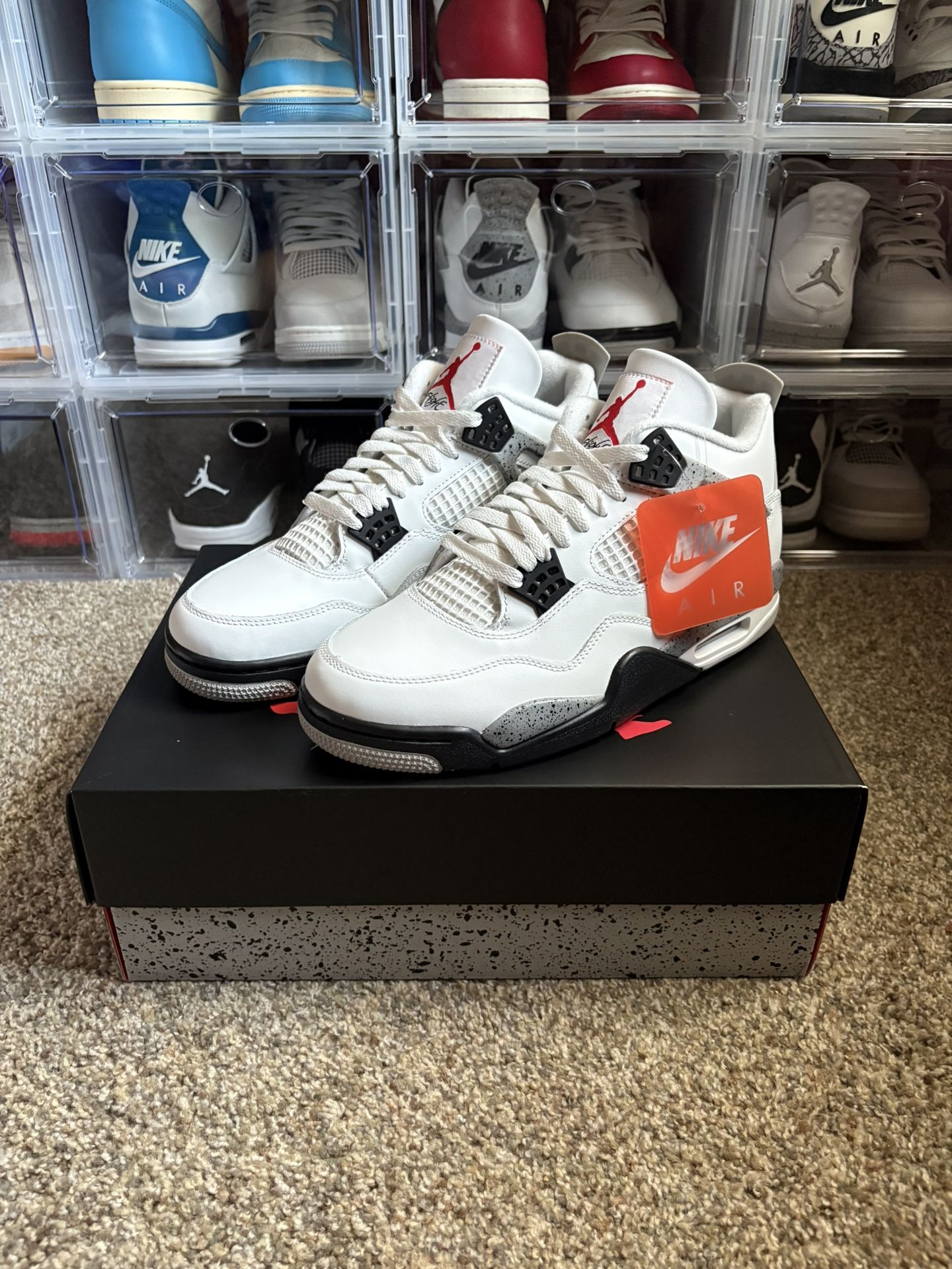 Jordan 4 White Cement Size 9.5