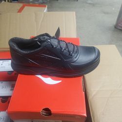 Wolverine Slip Resistant Shoe