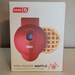 Dash Mini Waffle Maker