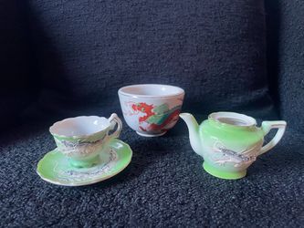 Vintage Mid-Century Asian Dragonware Miniature Teaware Lot - 4 Pieces (Jingdezhen & Moriage)