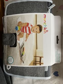 Munchkin Diaper Changing Pad *BRAND NEW**