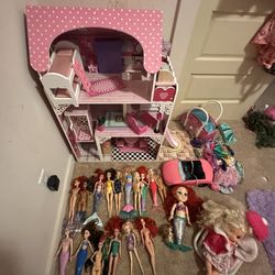 Huge Lot Of Kids Toys In Pristine Condition!