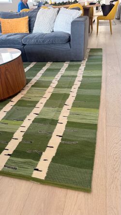 IKEA STOCKHOLM 2025 Handwoven Wool Rug 7’10” x 9’10” – Green