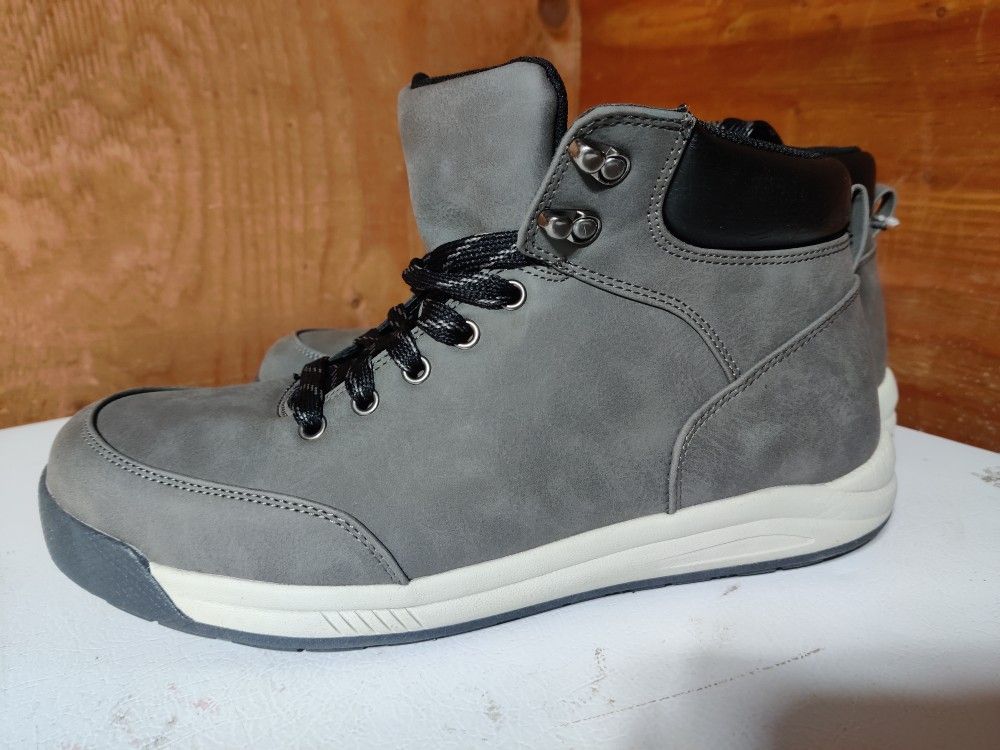 Size 11.5 Mens Work Boots Hiking Casual Winter Etc