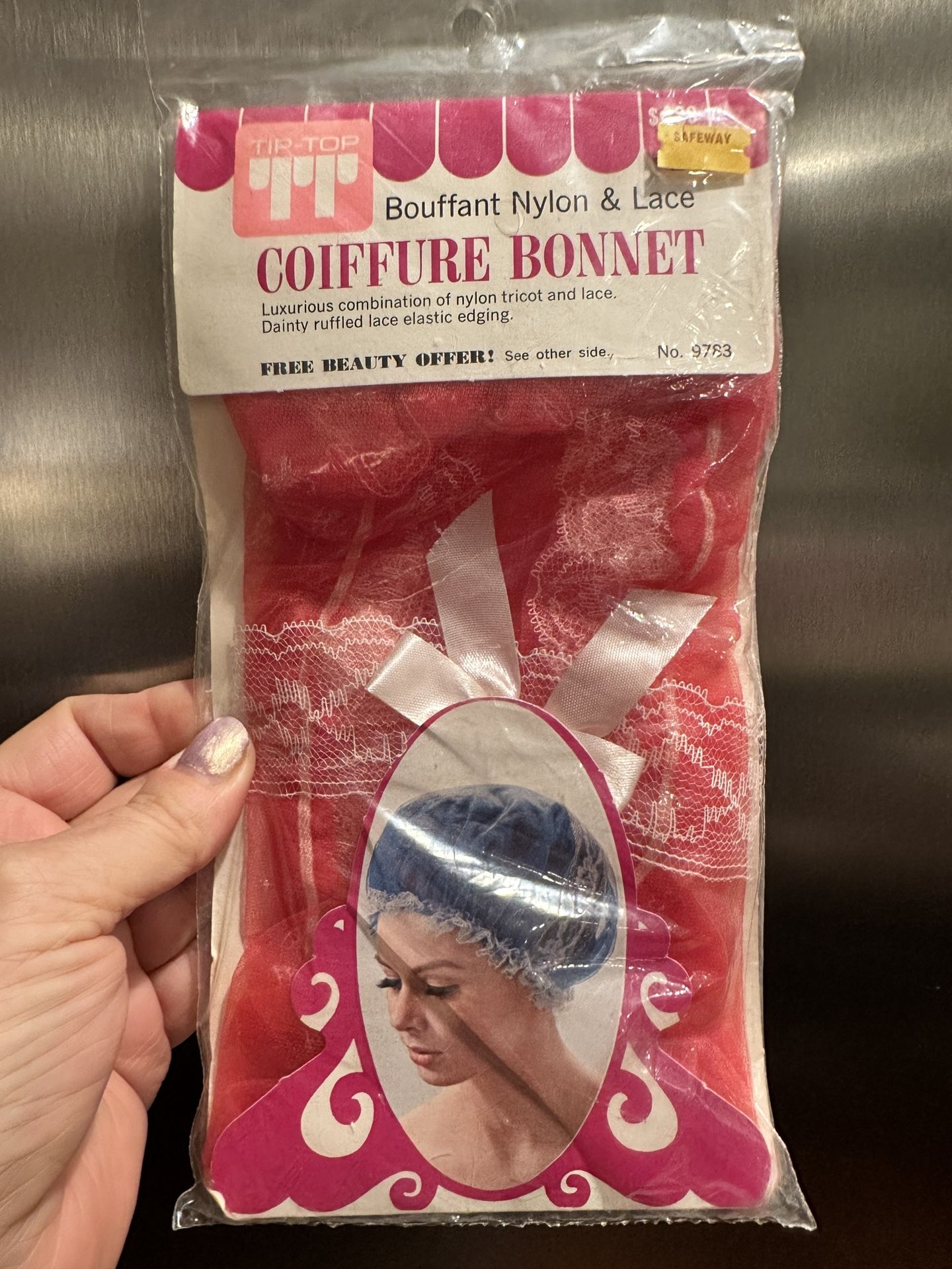 Coiffure bonnett new in package