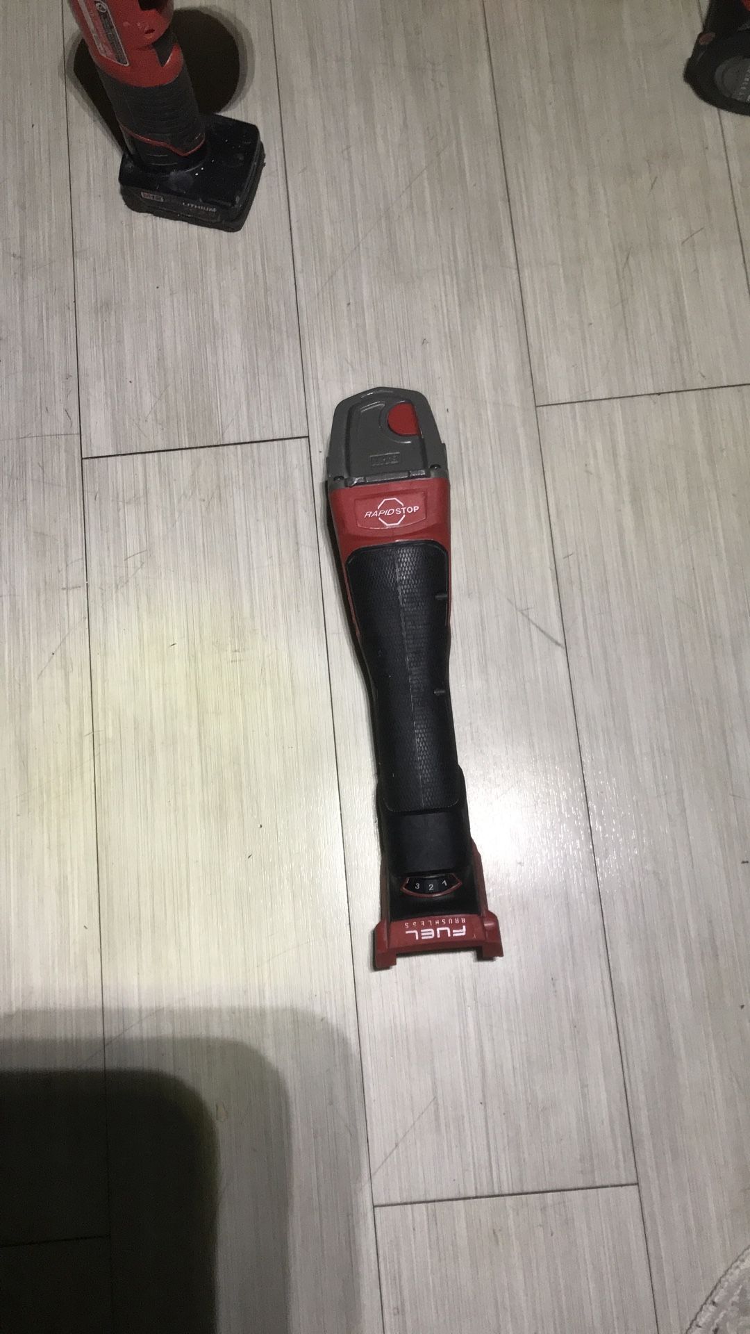 Milwaukee grinder variable speed and rapid stop