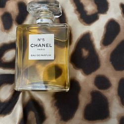 Chanel No 5