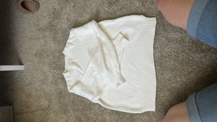 Jessica Simpson White Sweater – Size Large