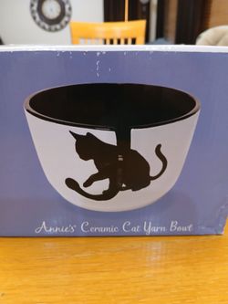Ceramic yarn bowl  Cat design