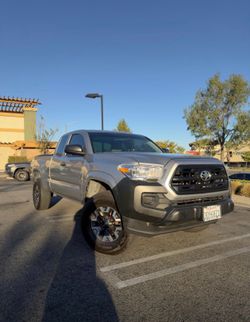 Toyota Tacoma 2016
