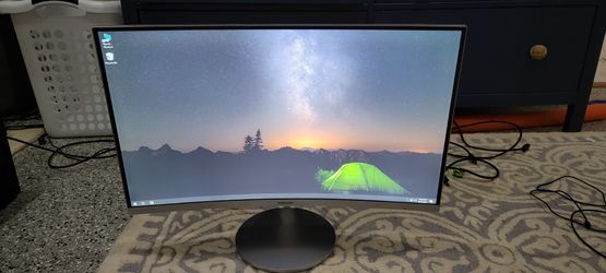 SAMSUNG 27 inch Curved LED Monitor