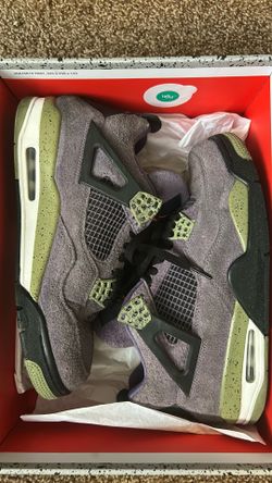 Air Jordan 4 Retro