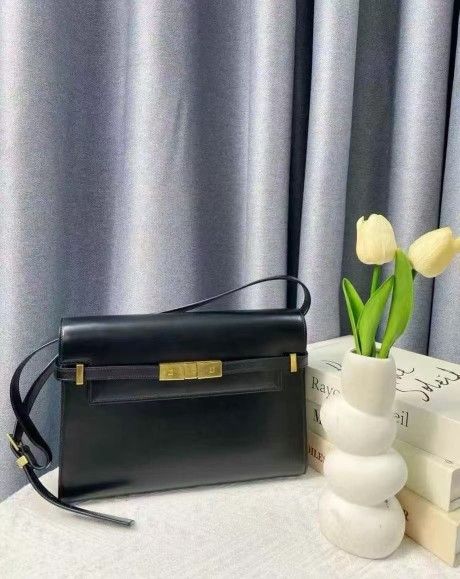 Metal hardware magnetic clip closure design cowhide leather shoulder crossbody bag medium size women's black