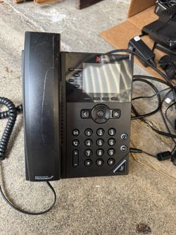 6 Poly VVX Business Phones – Great Condition