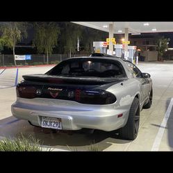 2002 Pontiac Firebird