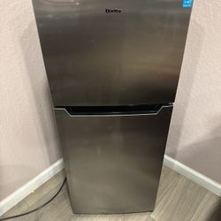 Mini Refrigerator 