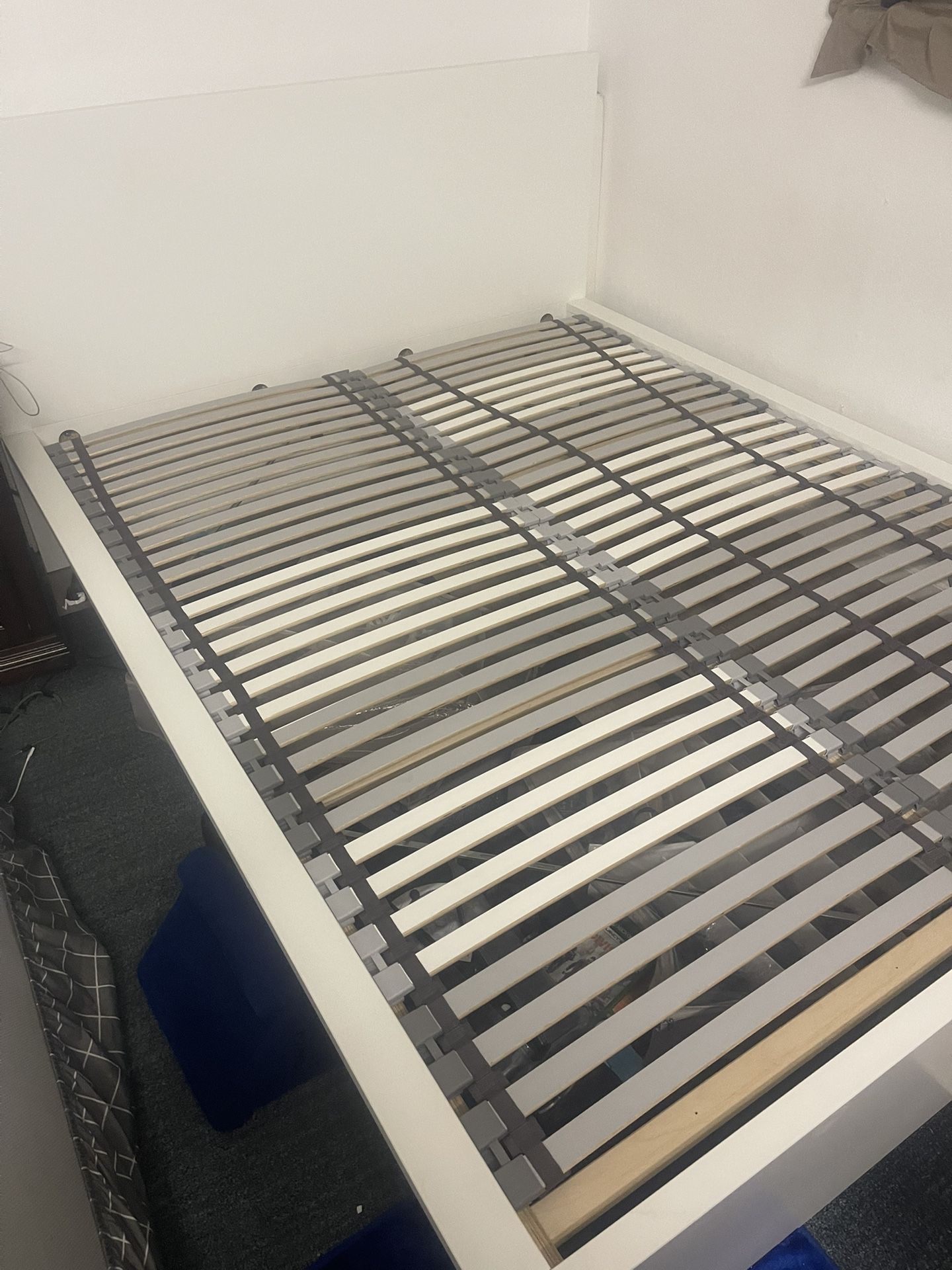 Queen Size White Bed Frame