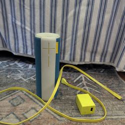 UE boom bluetooth speaker
