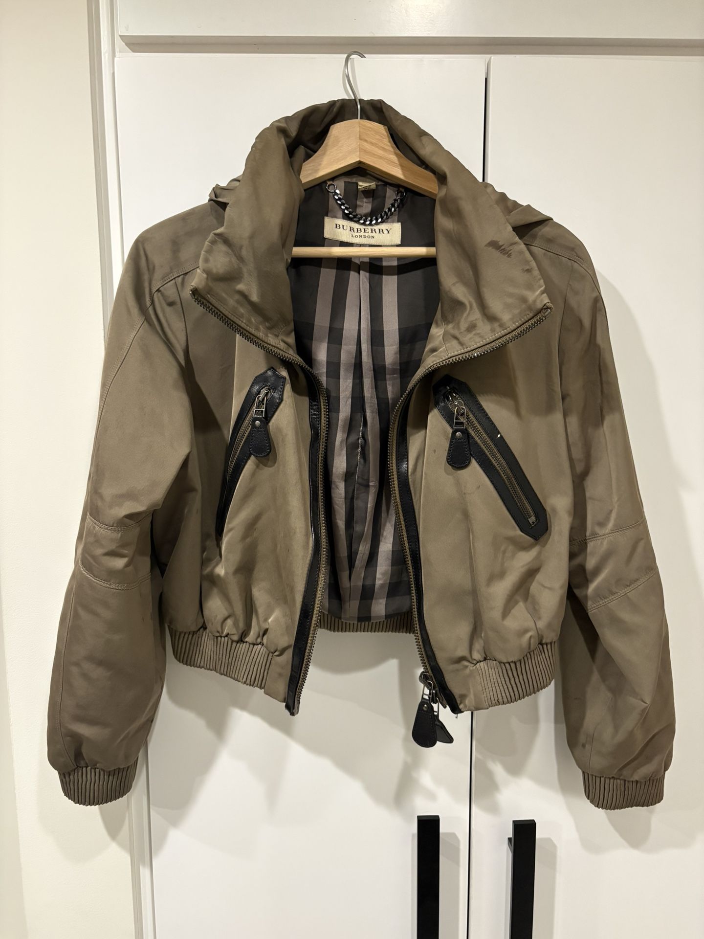 Women’s Burberry Jacket size IT42
