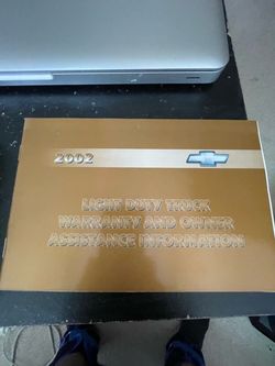 2002 Chevrolet Light Duty Truck Owner's Manual
