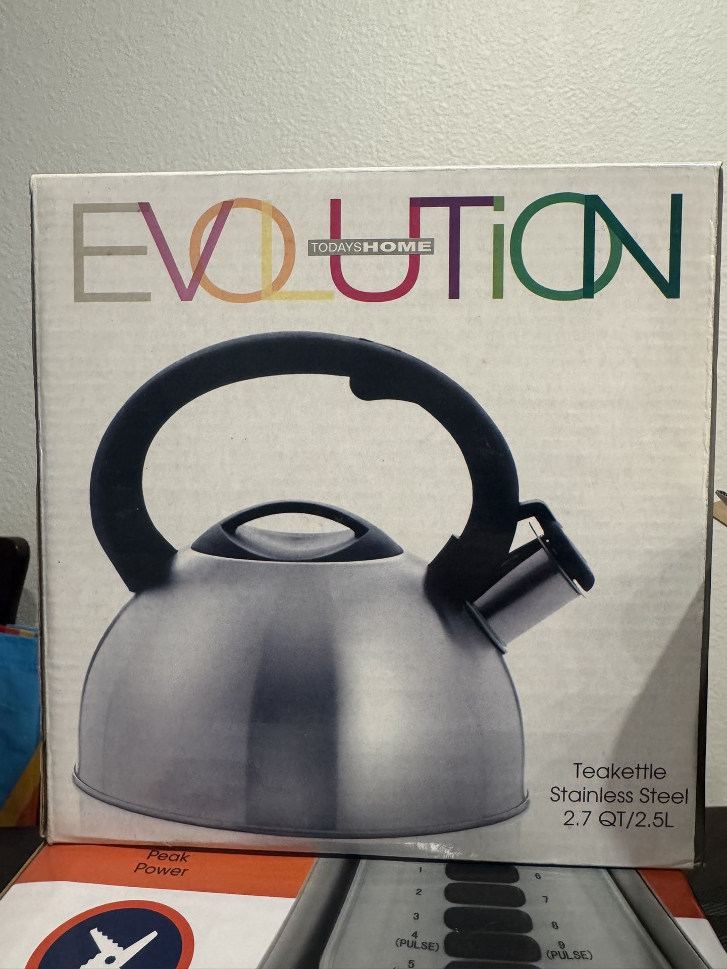 Appliances - Tea Kettle, Blender, Toaster
