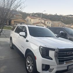 2023 GMC Yukon XL