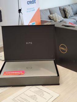 Dell XPS 17" 9710 4K Touch Screen Windows Laptop  i7-11800H | 32GB RAM | 1TB SSD | GeForce RTX 3050 / Silver - $5 down the rest later 