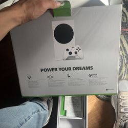 Xbox Series S Plus Monitor 