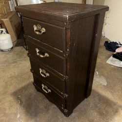 4 Drawer Wood Dresser 