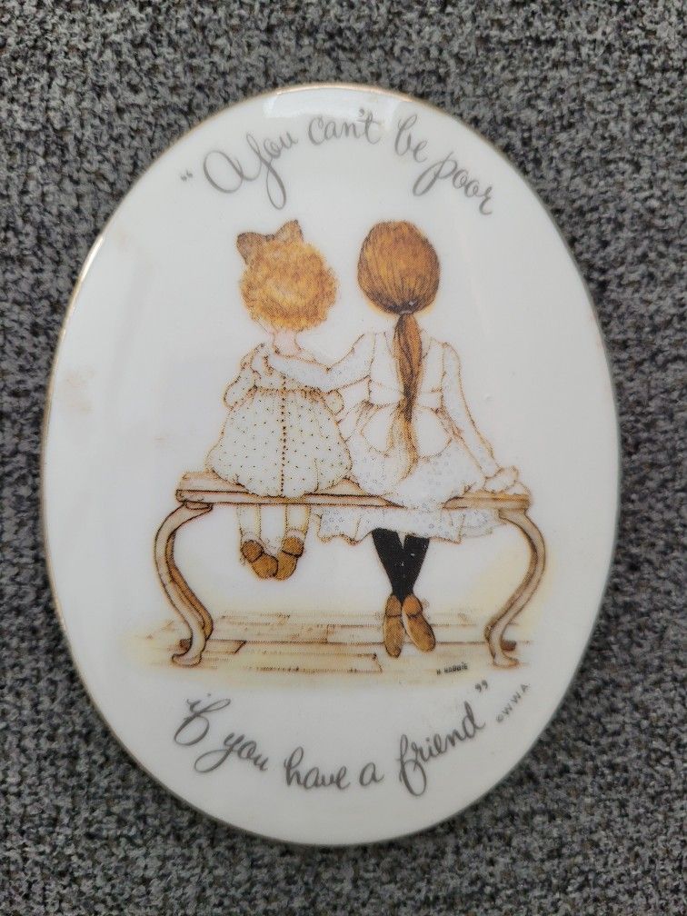 Holly Hobbie, Wall Plaque