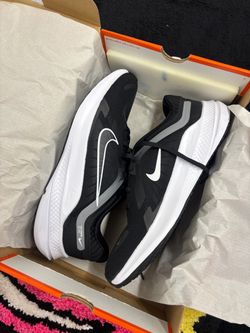 Quest 5 Black Smoke Grey
