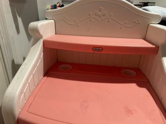 Desk/chair