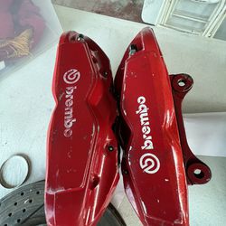 Brembo Front Calipers 