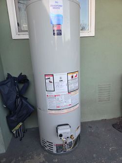 Bradford White 40 gallon 40,000 BTUs  Water Heater