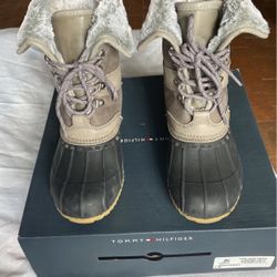 Tommy Hilfiger Women’s Boot