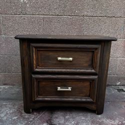 Oak Night Stand 