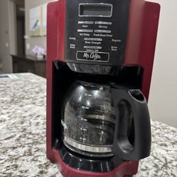 Mr. Coffee 12 Cup Coffee Makes 