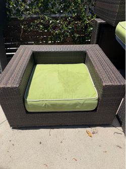 Indoor/outside chair