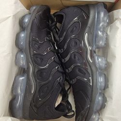 W Airvapormax Plus