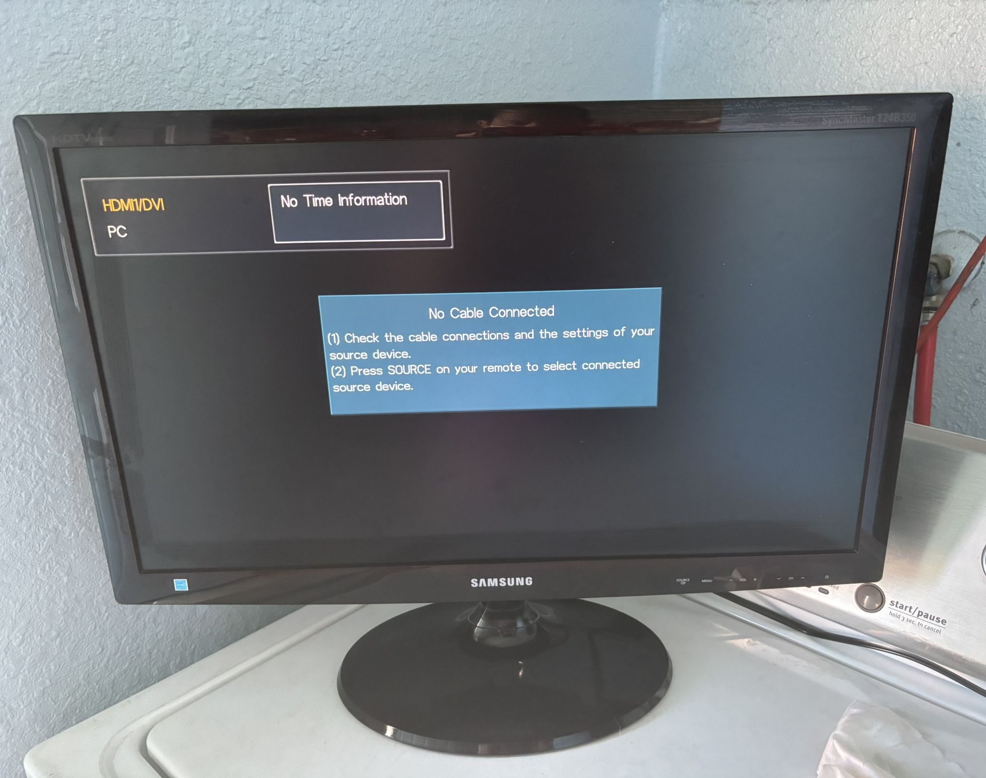 Samsung T24B350 SyncMaster LED Monitor 24in HDMI VGA 