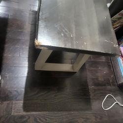 Dinning Room Table And Chairs 